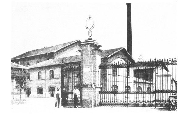 IMOLA(蜜蜂)工厂——1922年