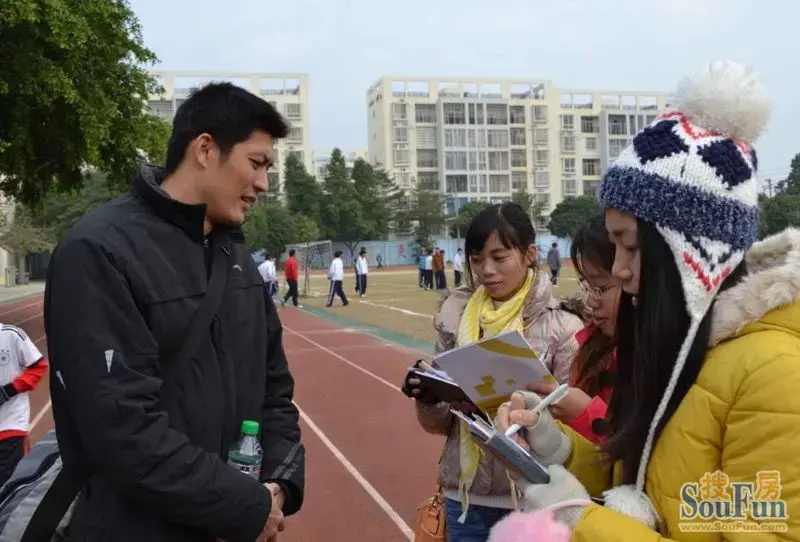 国家一级裁判罗健中:让北海足球走出去_房产