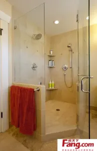 浴室玻璃门隔断装修效果图